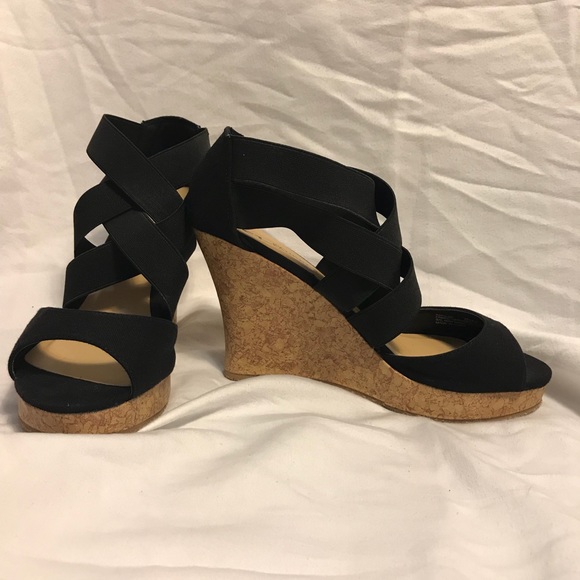 chinese laundry black wedges